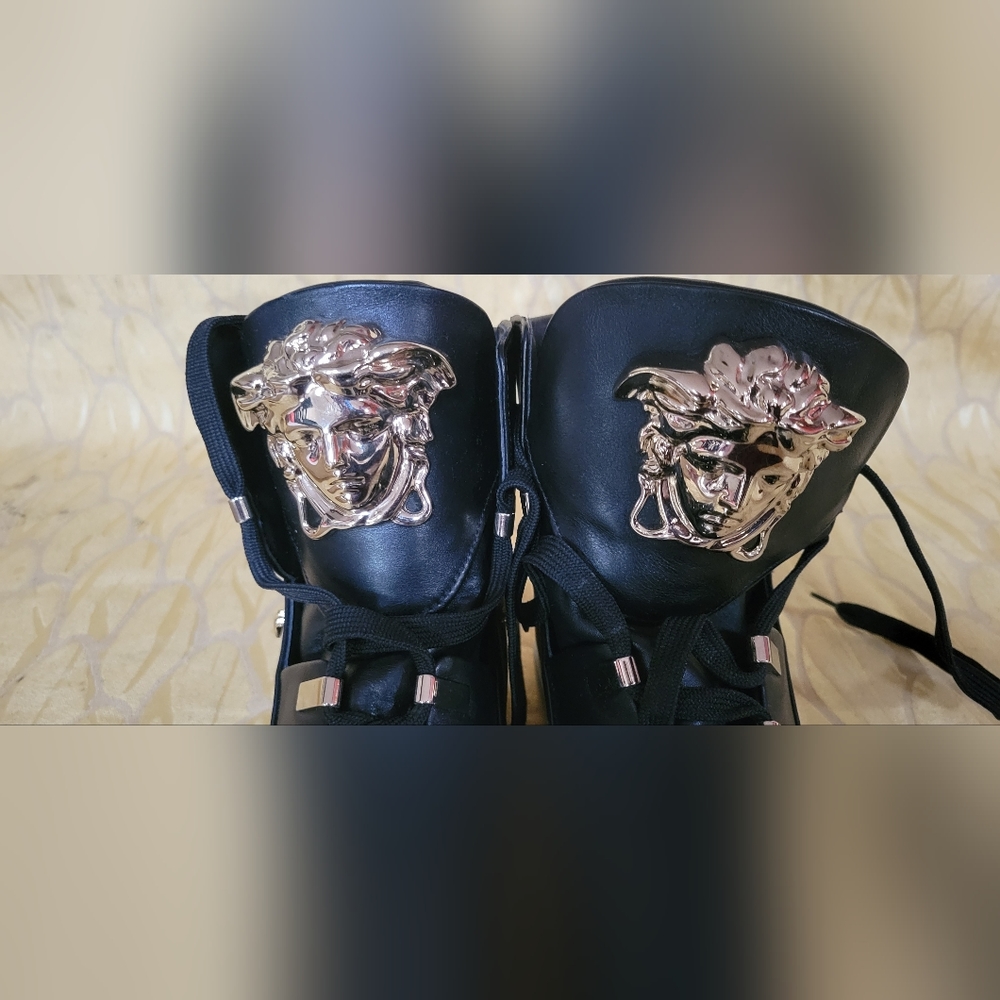 Versace Sneakers - image 6